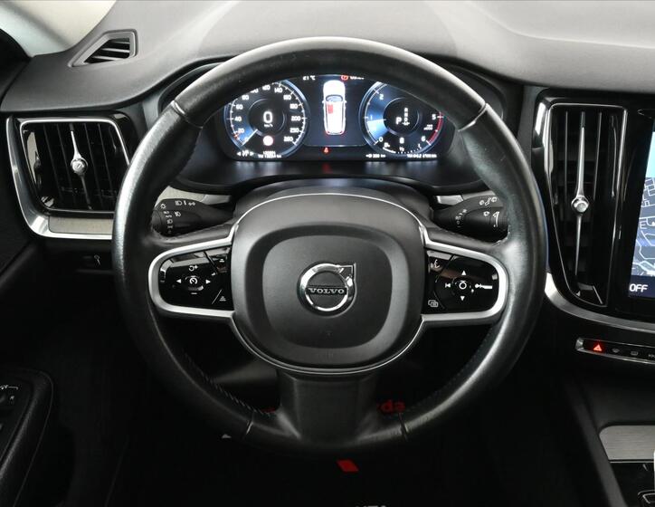 Volvo V60 16
