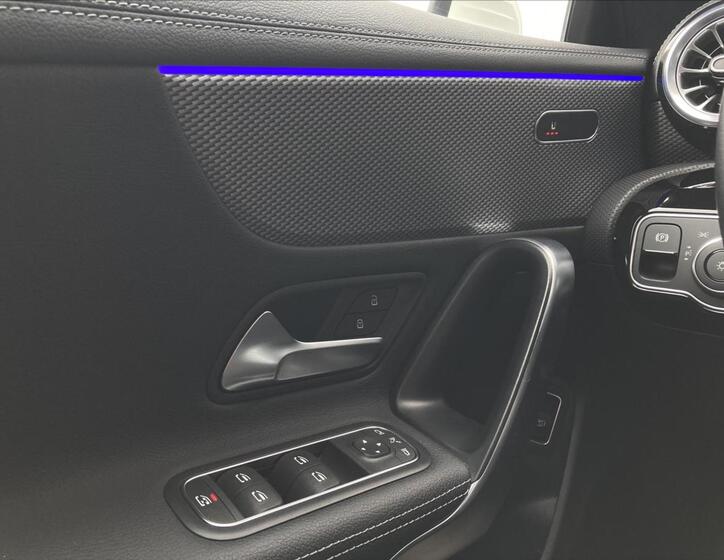 Mercedes-Benz CLA 18