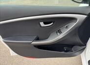 Hyundai i30 18