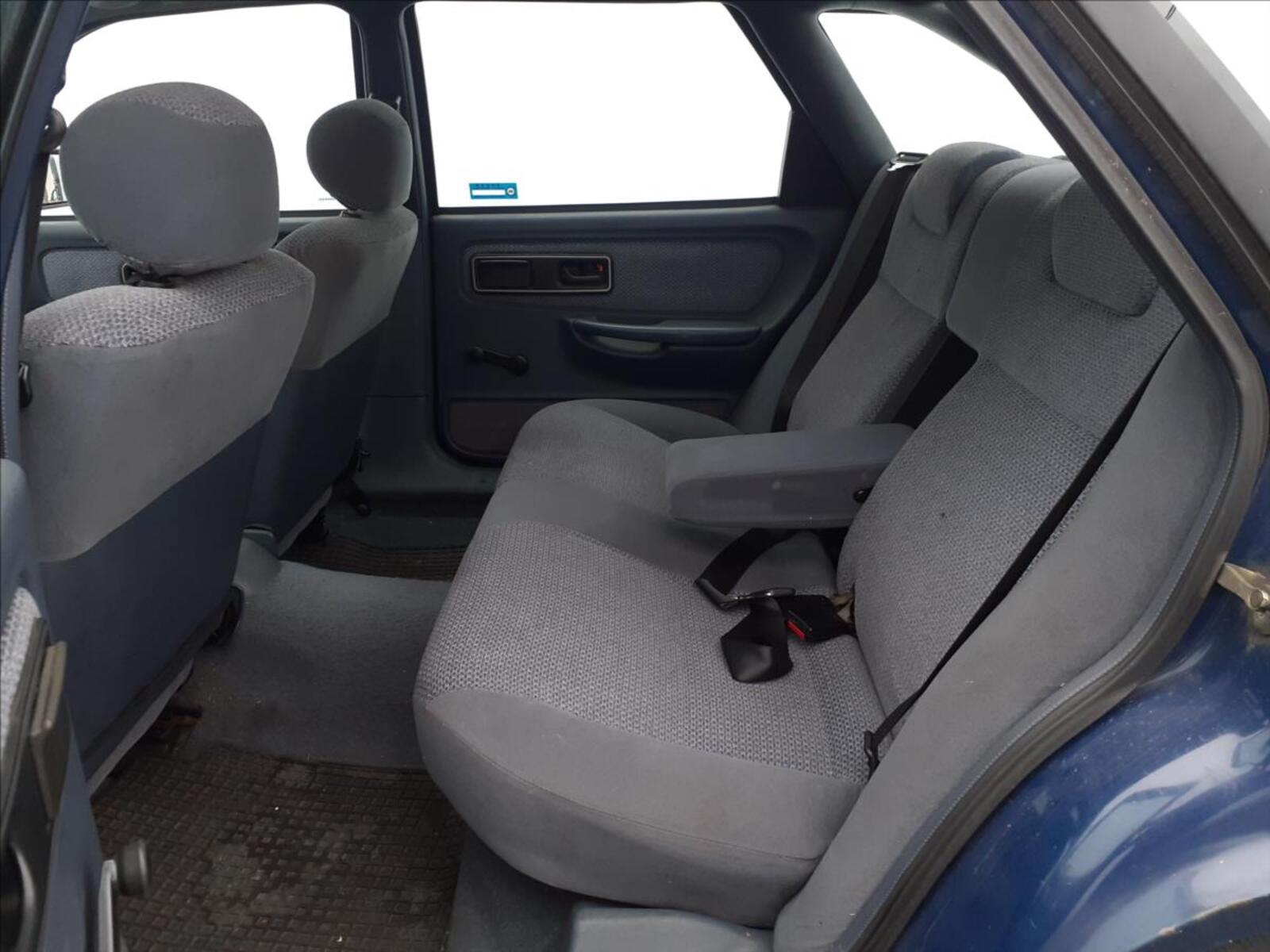 Ford Scorpio 14