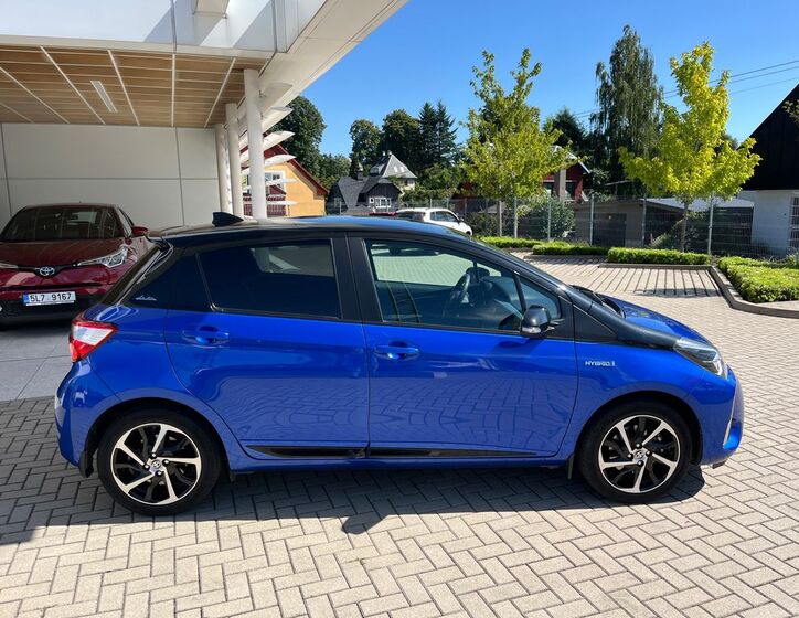 Toyota Yaris 7