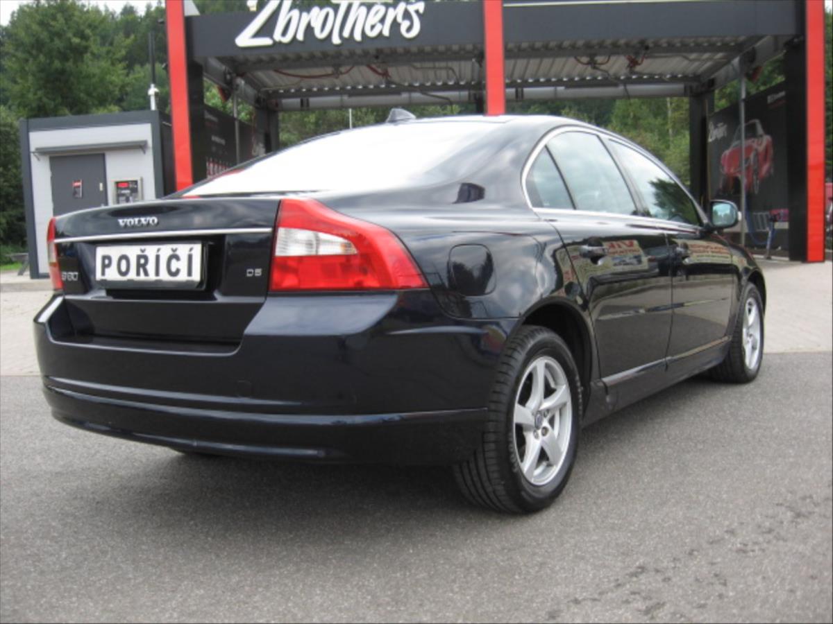 Volvo S80