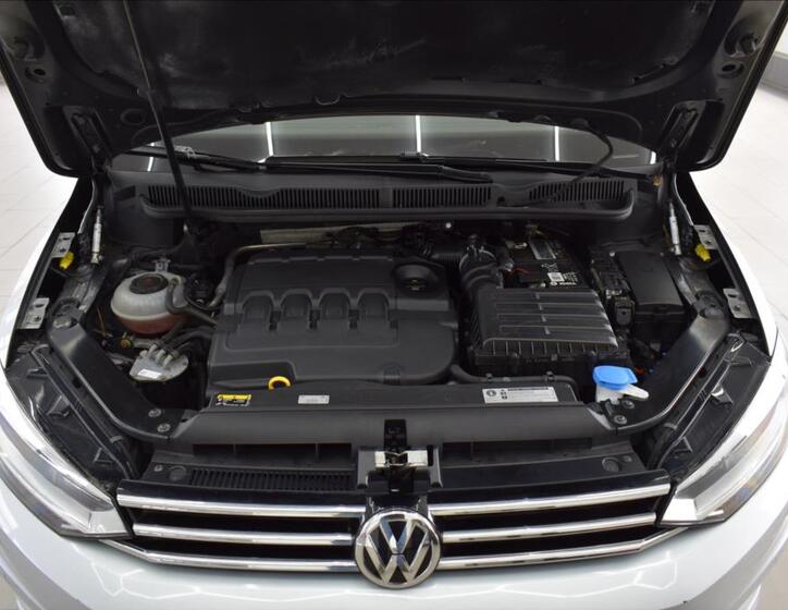 Volkswagen Touran 36