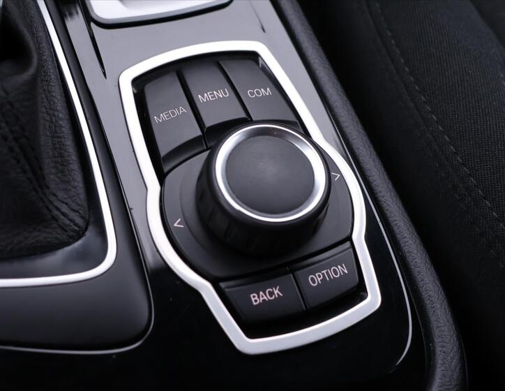BMW Řada 2 20