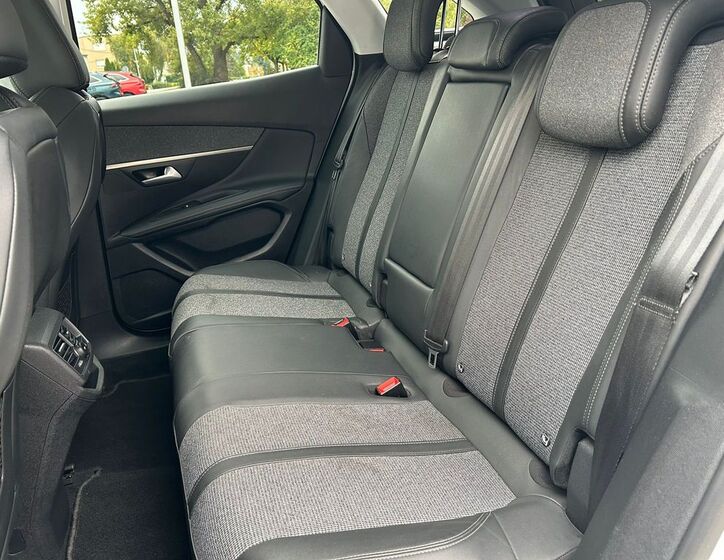 Peugeot 3008 9