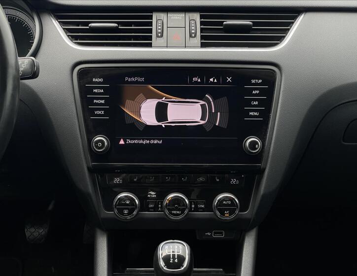 Škoda Octavia 12