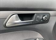 Volkswagen Touran 13