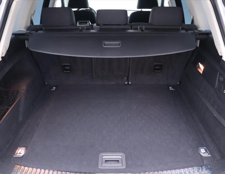 Volkswagen Touareg 10
