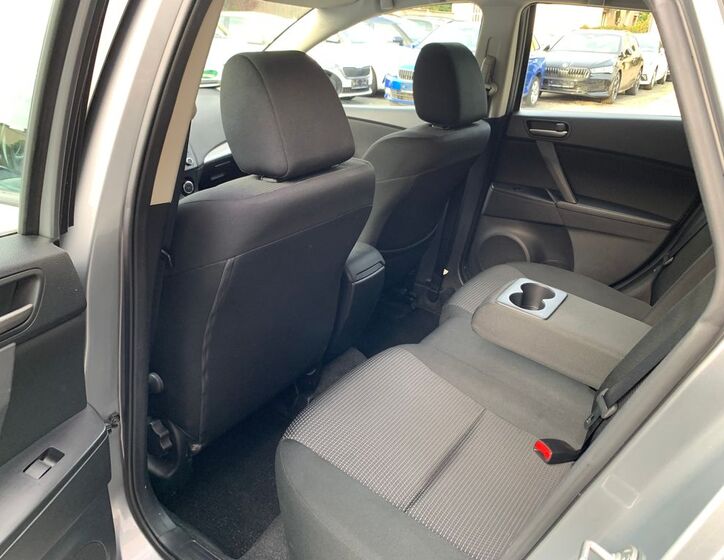 Mazda 3 17