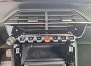 Peugeot 2008 15