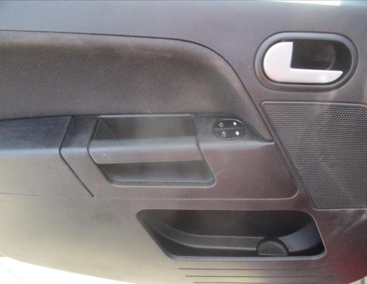 Ford Fusion 19