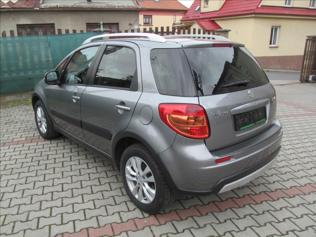 Suzuki SX4