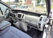 Renault Trafic 19