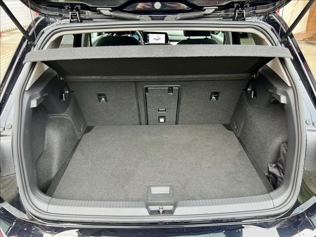Volkswagen Golf 14