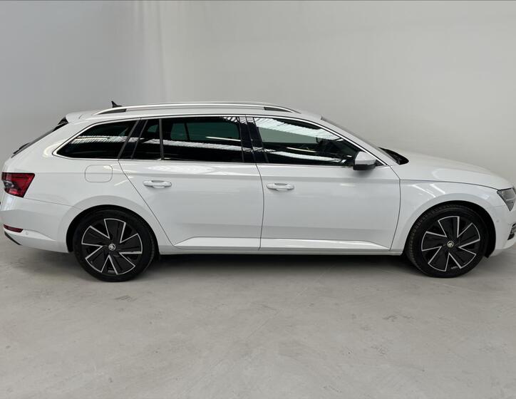Škoda Superb 3