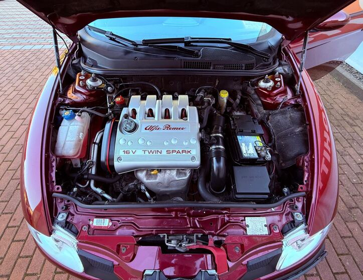 Alfa Romeo GT 16