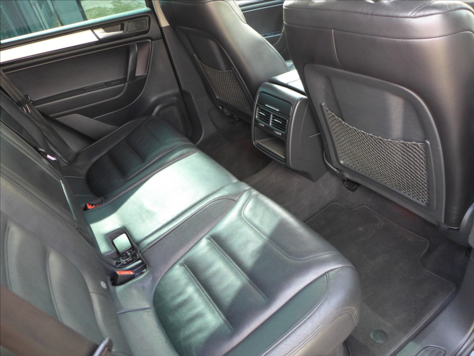 Volkswagen Touareg 40