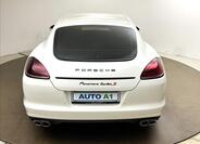 Porsche Panamera 5