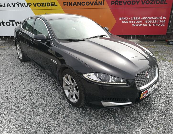 Jaguar XF 2