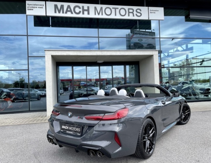 BMW M8 6
