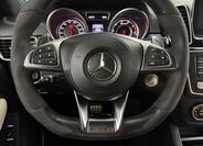 Mercedes-Benz GLS 9