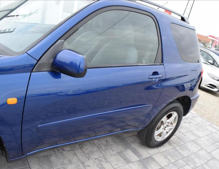 Toyota RAV4 9