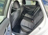 Hyundai i30 11