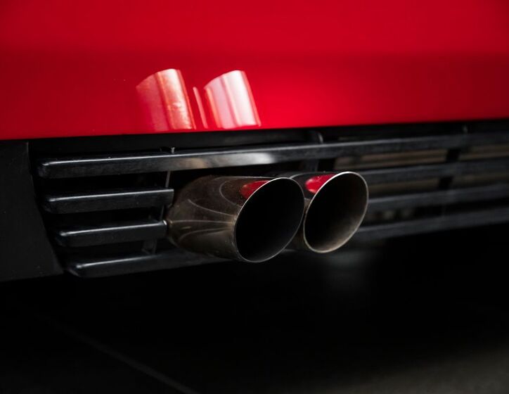 Ferrari Mondial 12