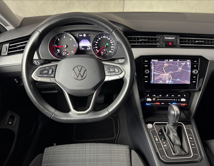 Volkswagen Passat 45