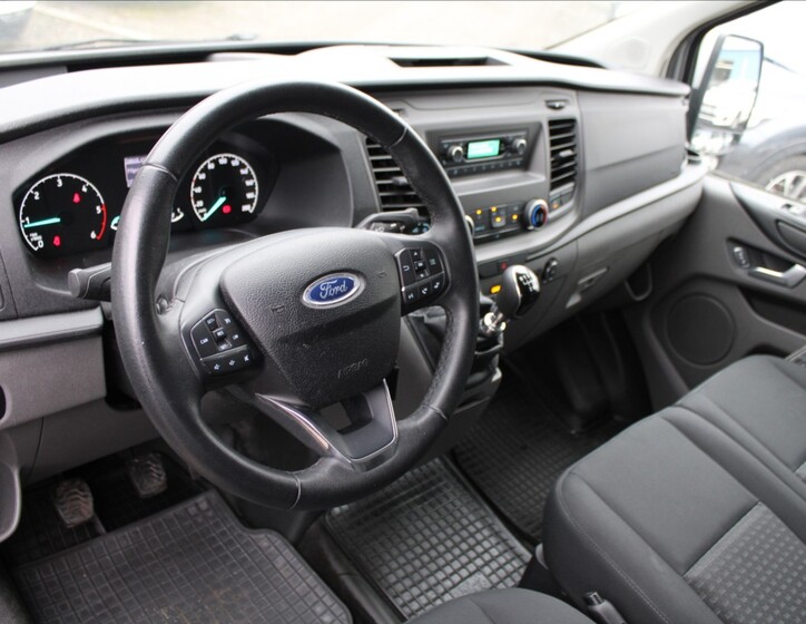 Ford Transit Custom 18