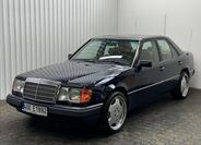 Mercedes-Benz 124 1