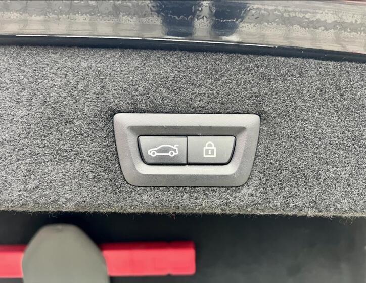 BMW Řada 7 15