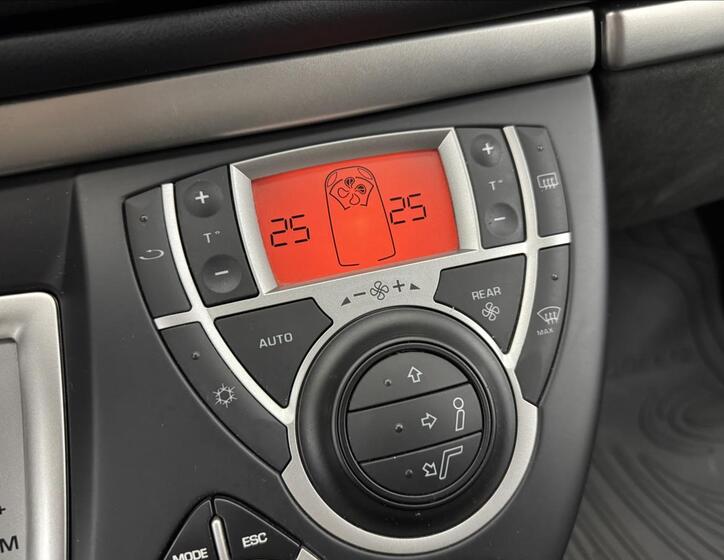 Peugeot 807 26