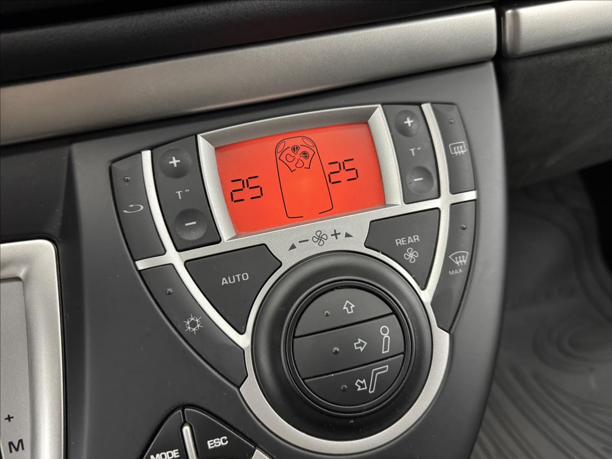 Peugeot 807