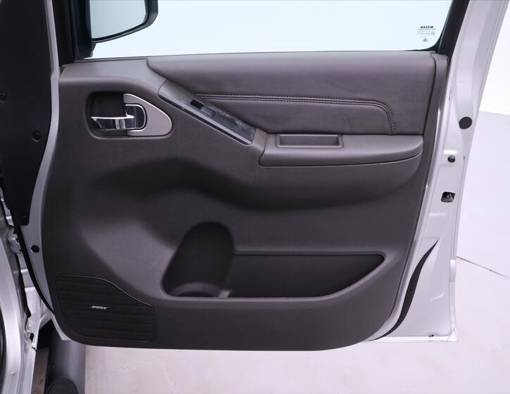 Nissan Navara 13