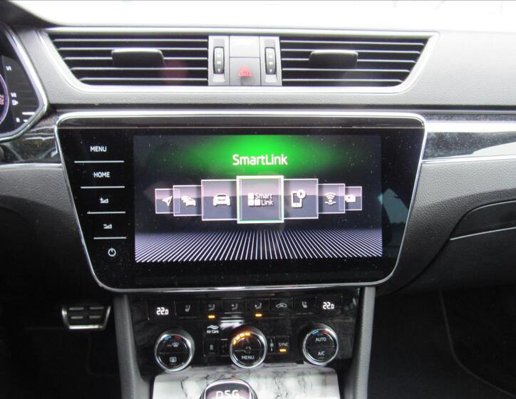 Škoda Superb 18