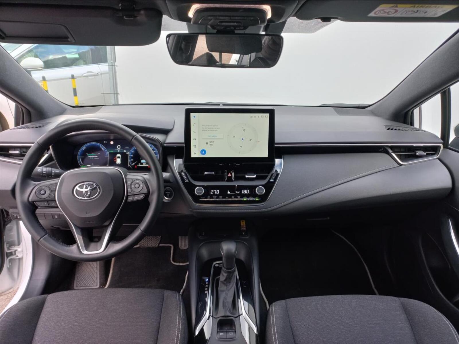 Toyota Corolla 13