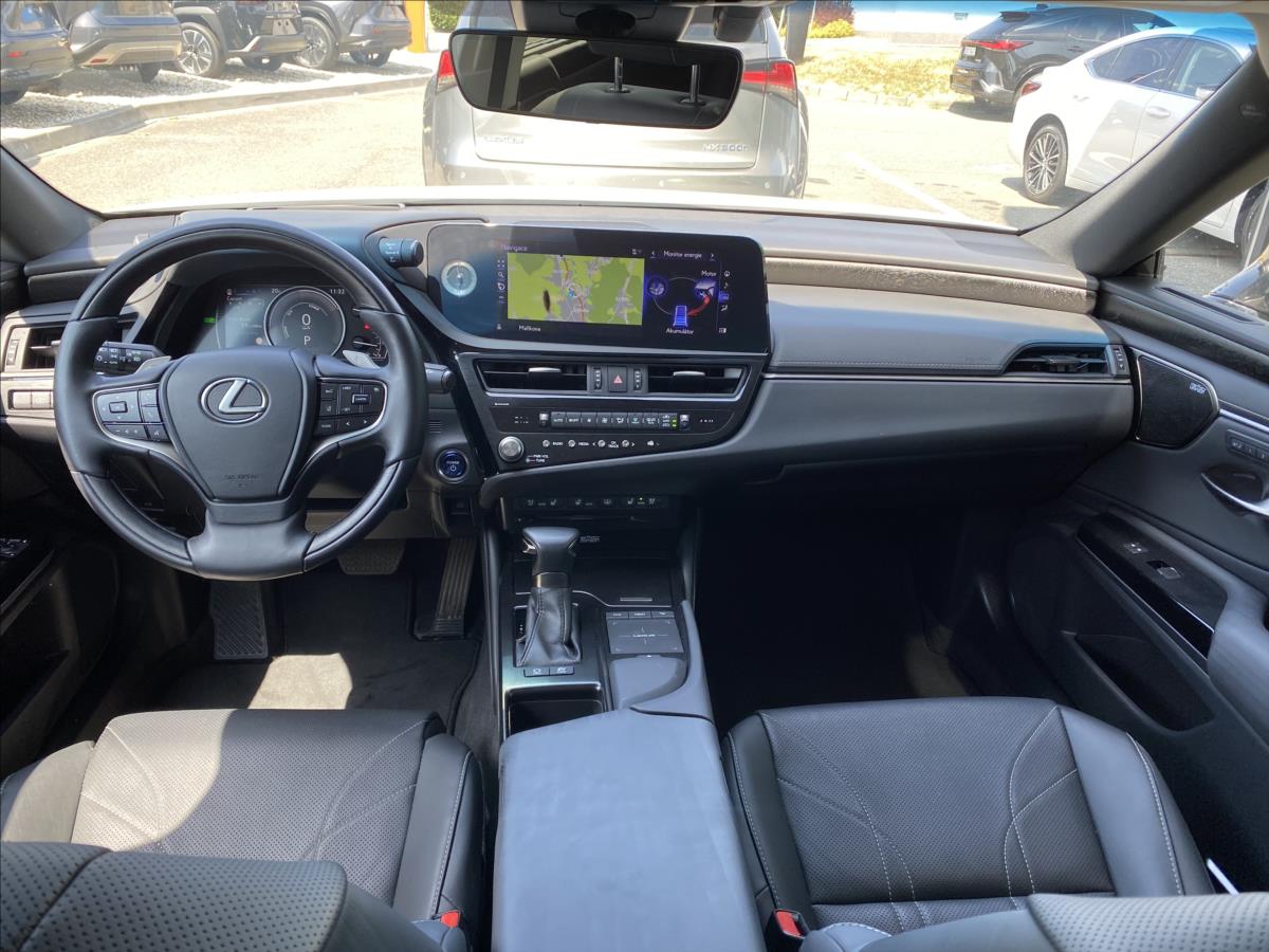 Lexus ES 300h