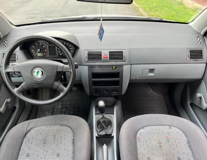 Škoda Fabia 28