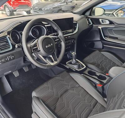 KIA Ceed 10