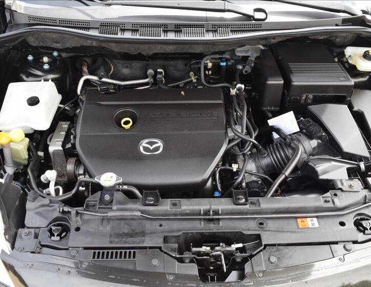 Mazda 5 48