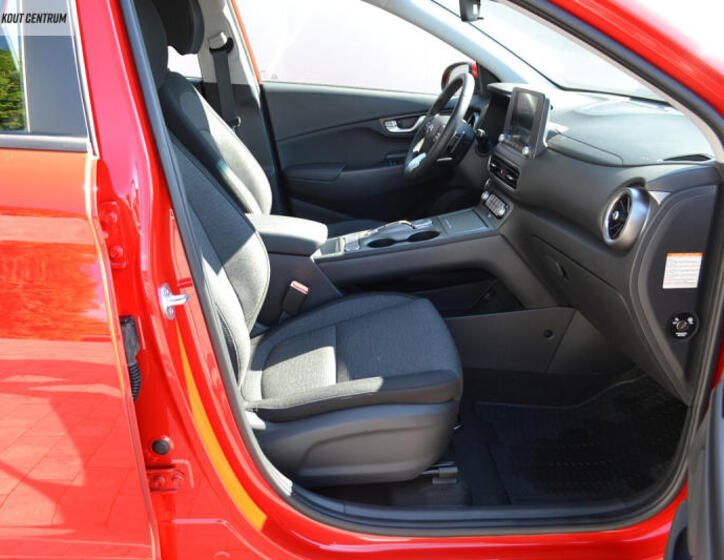 Hyundai Kona 11