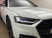 Audi A8 55
