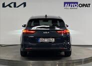 KIA Ceed 4