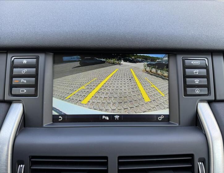 Land Rover Discovery Sport 19