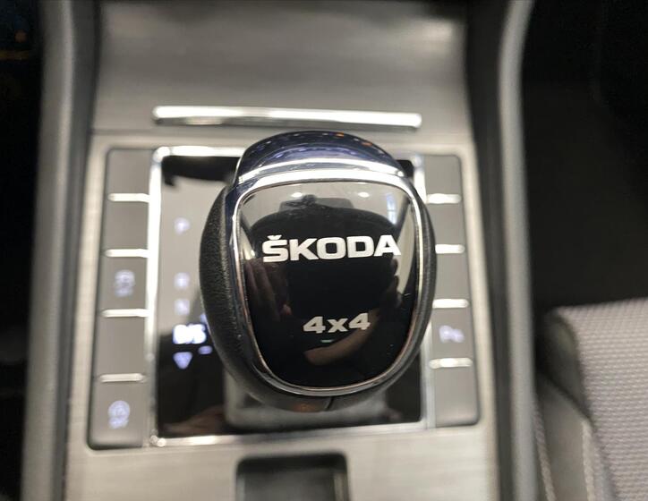 Škoda Superb 17