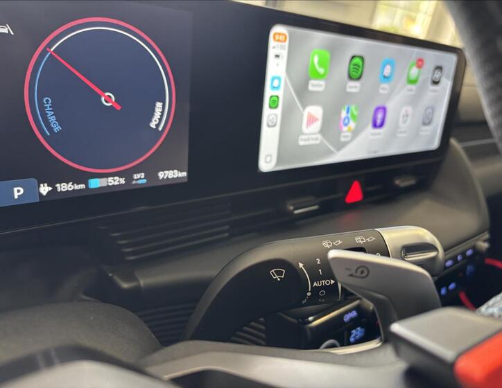 Hyundai IONIQ 21