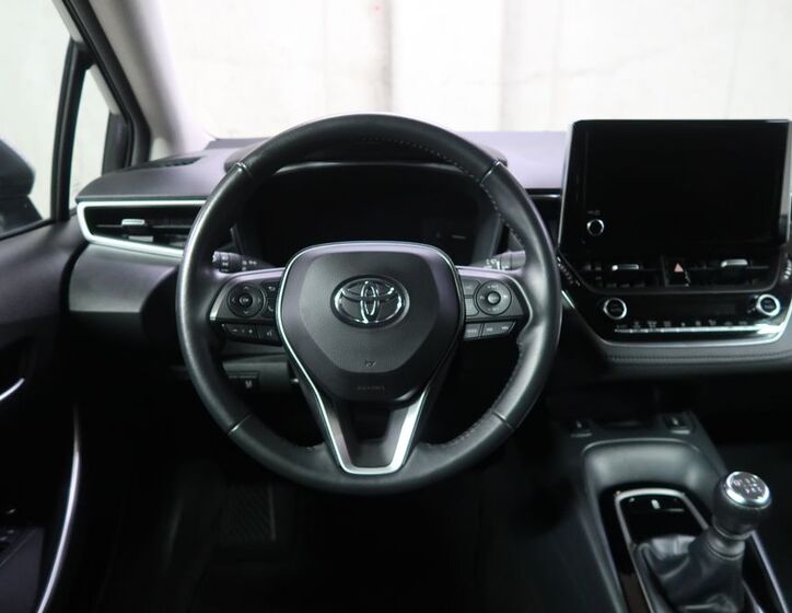 Toyota Corolla 15