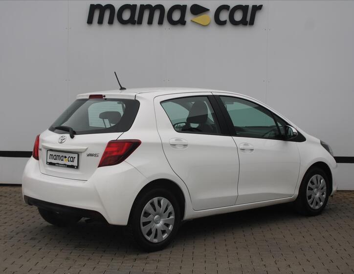 Toyota Yaris 7