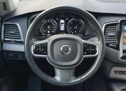 Volvo XC90 8
